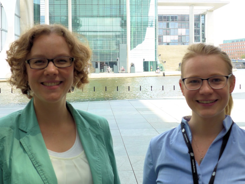 180625_Julia-Verlinden-und-Mercedes-Schroeder_Foto-Buero-Verlinden_web