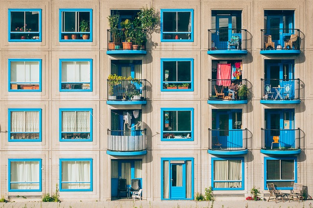 190508_pixabay-fassade-apartments-1845884