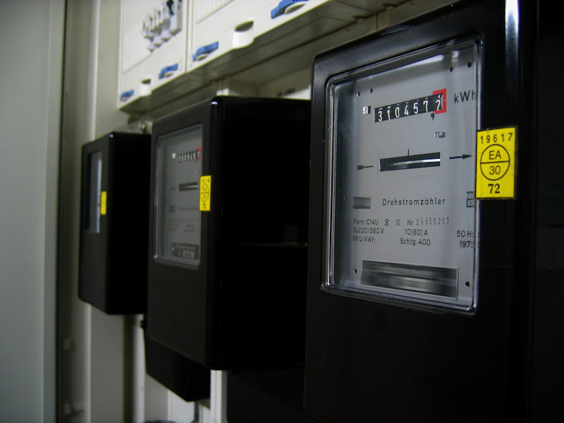 191025_Julia_Verlinden_Foto_Gerd_Altmann_pixabay_electricity-meter-96863_1920