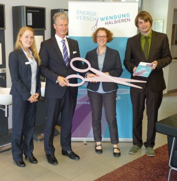 2013-09-05_CLAGE_Verlinden-e1379420033477-363x370-1