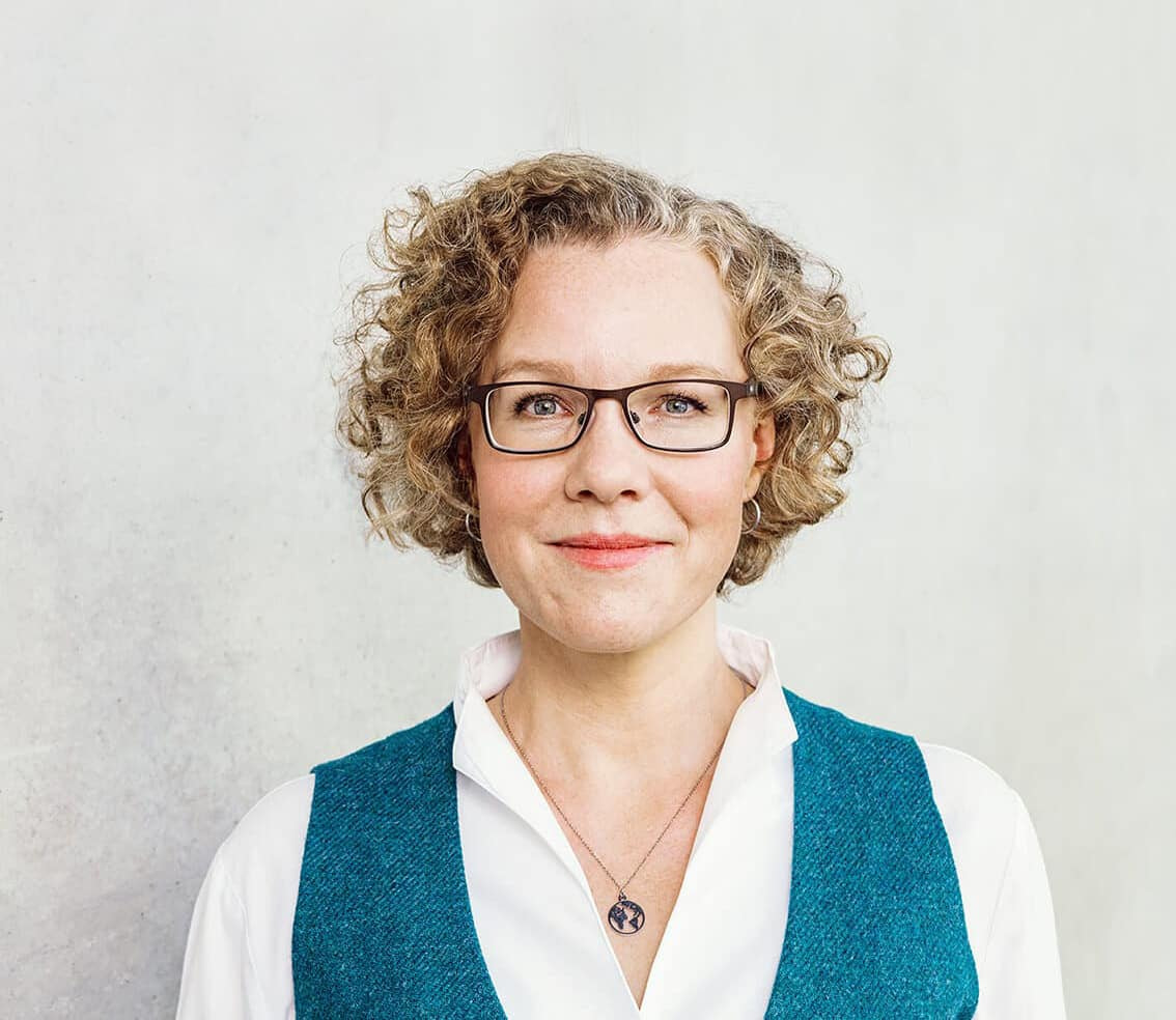 2020-Julia-Verlinden-Portrait-1-2-1