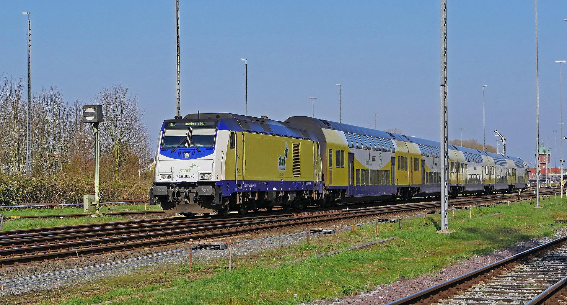 regional-express-gd93379a79_1920